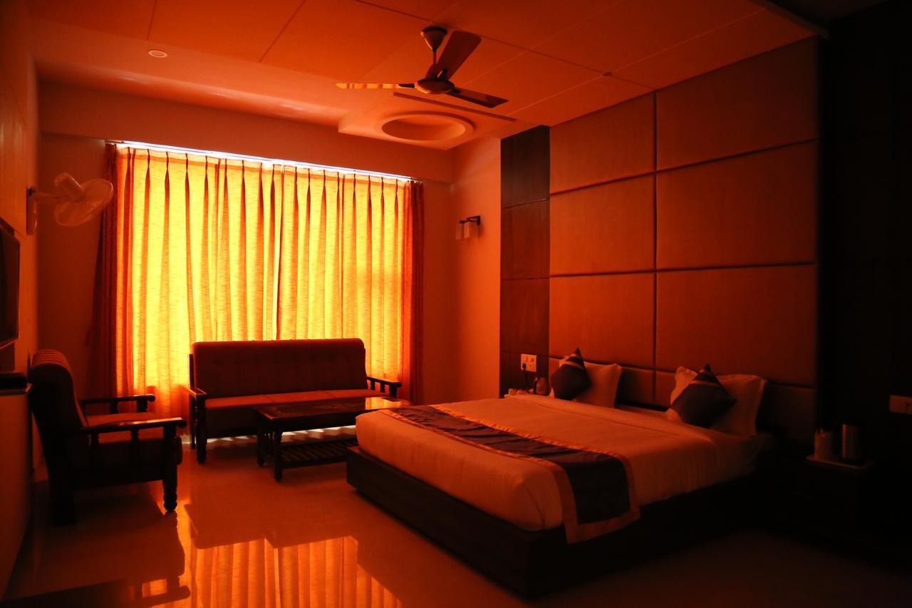 Hotel Golden Fortune Azamgarh Exterior photo
